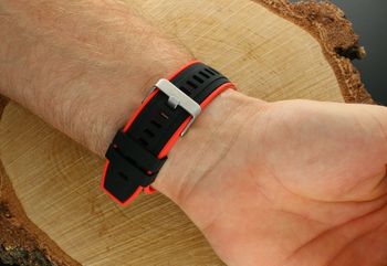 Smartwatch męski Garett Sport Gym czerwony tył.jpg